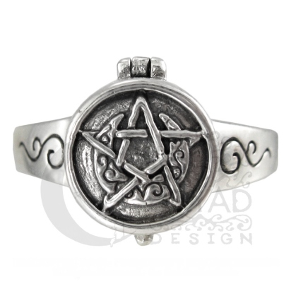 Sterling Silver Crescent Moon Pentacle Poison Locket Ring sz 9 - Click Image to Close