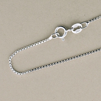 Small Sterling Silver Box Chain 18" - Click Image to Close