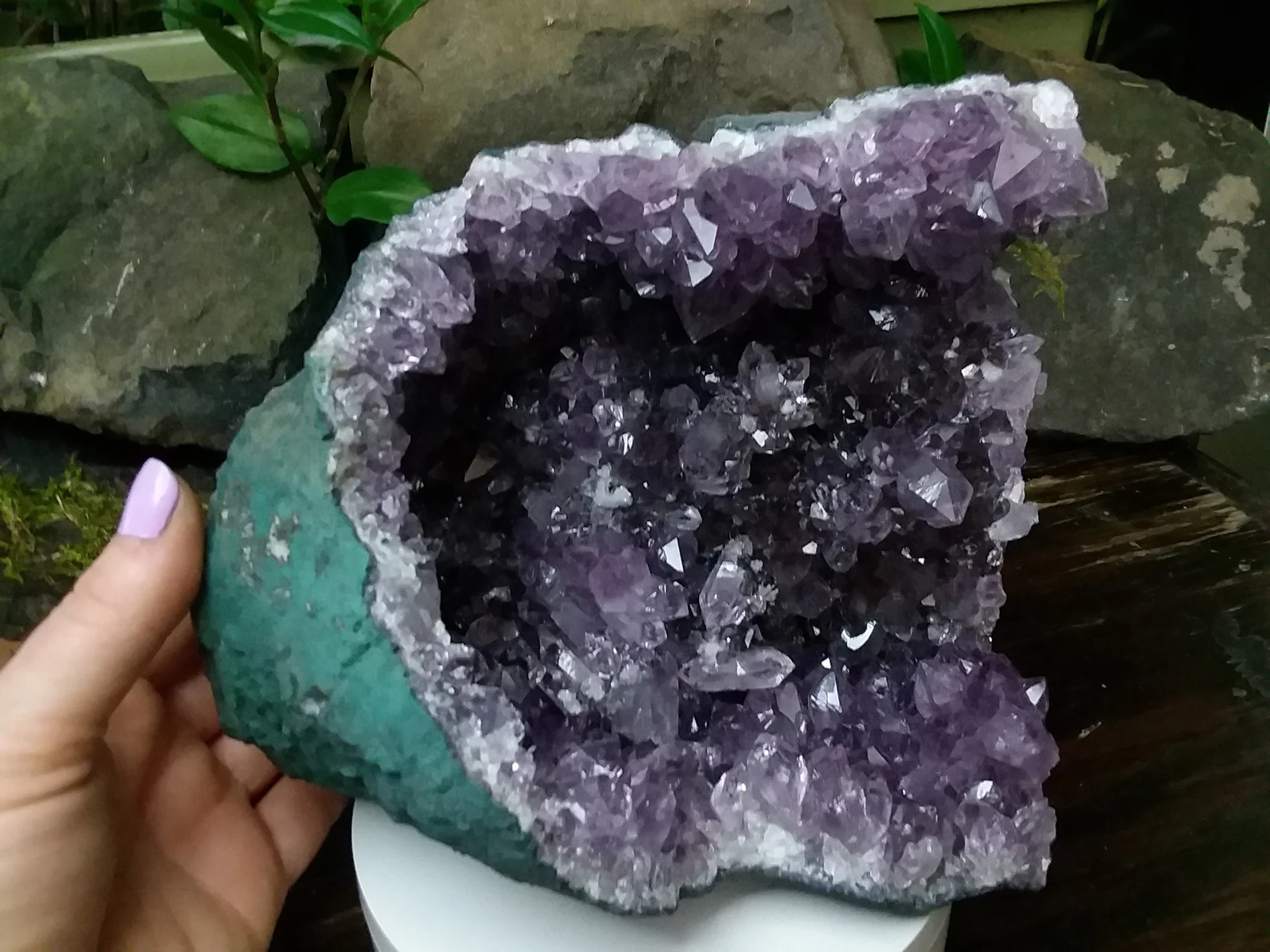 Amethyst geode cluster 7 lbs - Click Image to Close