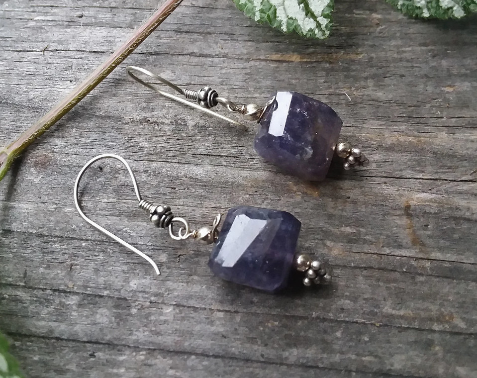 Big blue Iolite chunky faceted nugget crystal Sterling earrings - Click Image to Close