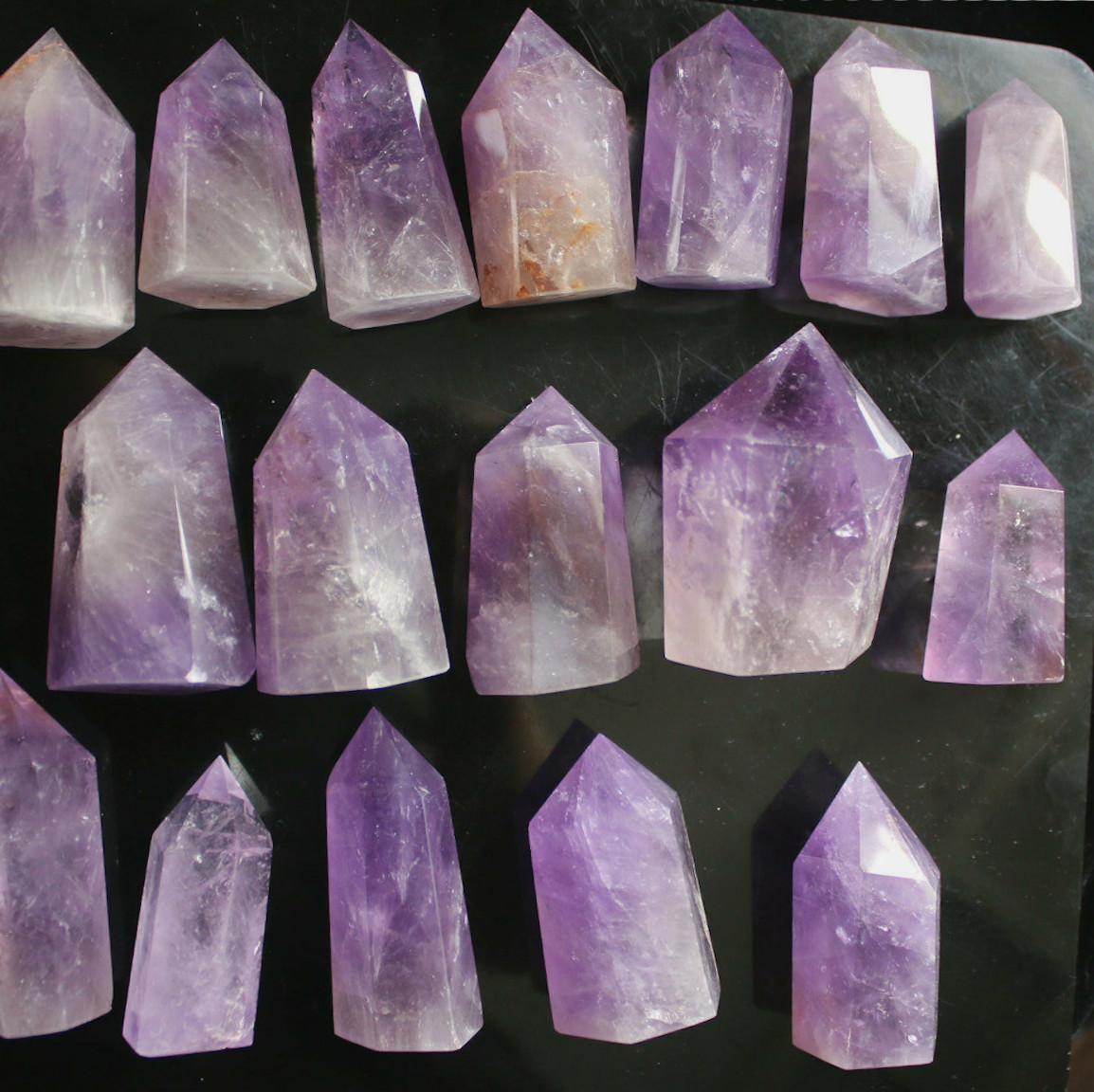 Small B grade Amethyst point 1.5" - Click Image to Close