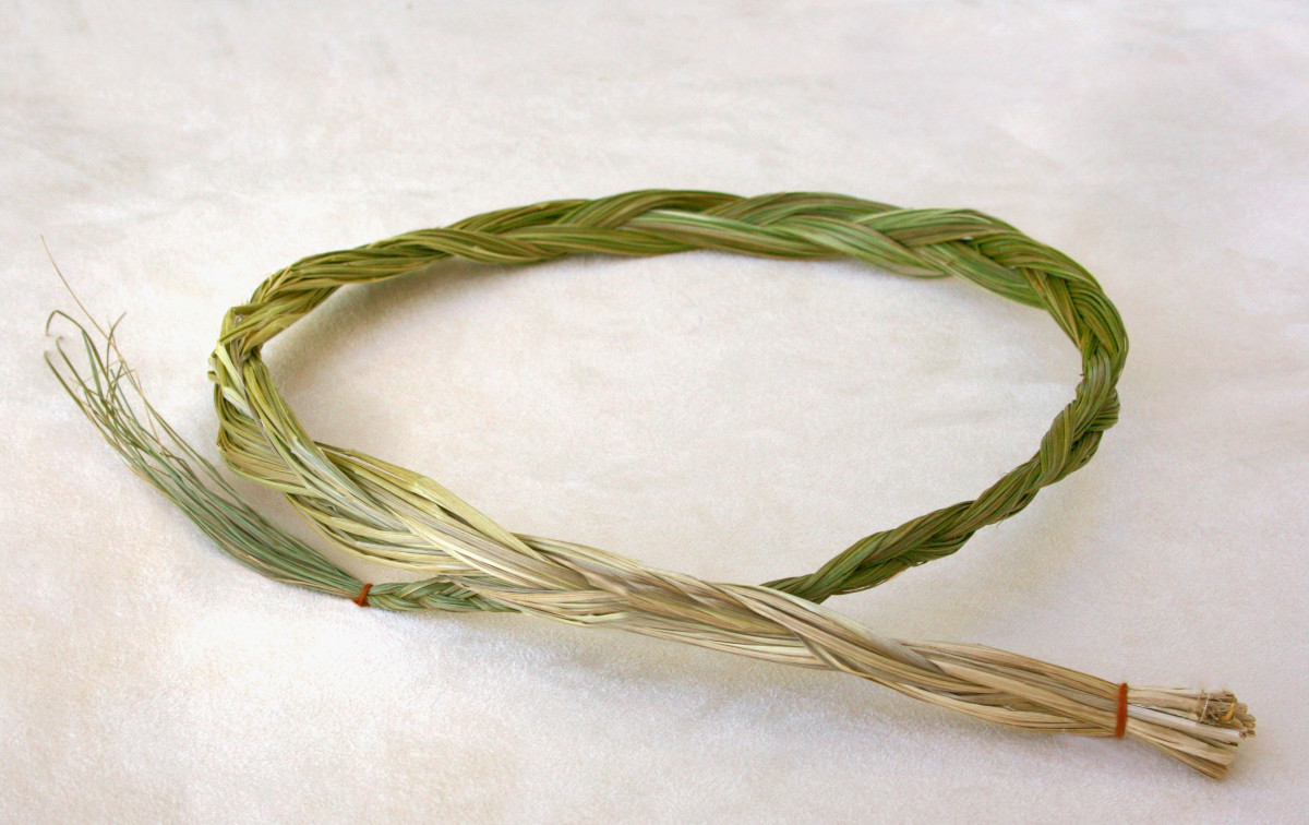 Sweetgrass Braid 18" - Click Image to Close