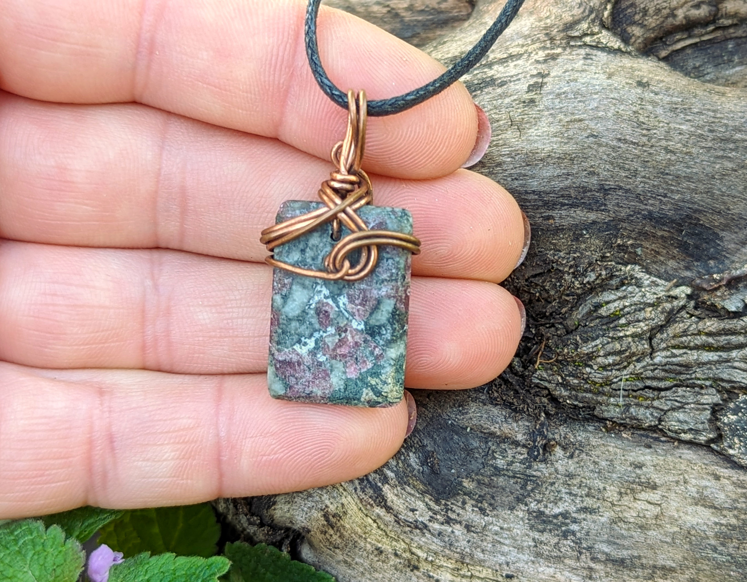 Eudialyte wire wrapped square gemstone pendant - Click Image to Close
