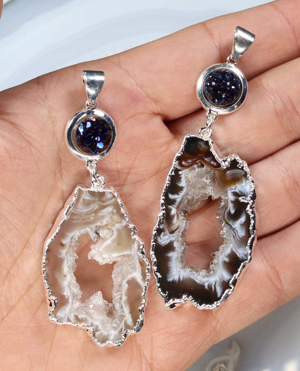 Oco-Geode slice pendant with Druzy crystal cabochon (1pc)