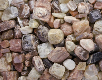 Moonstone tumbled stone - Image 2