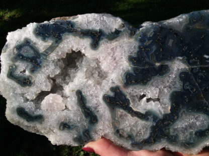 Huge Agate Crystal Geode Slice specimen on wood display stand. - Image 7